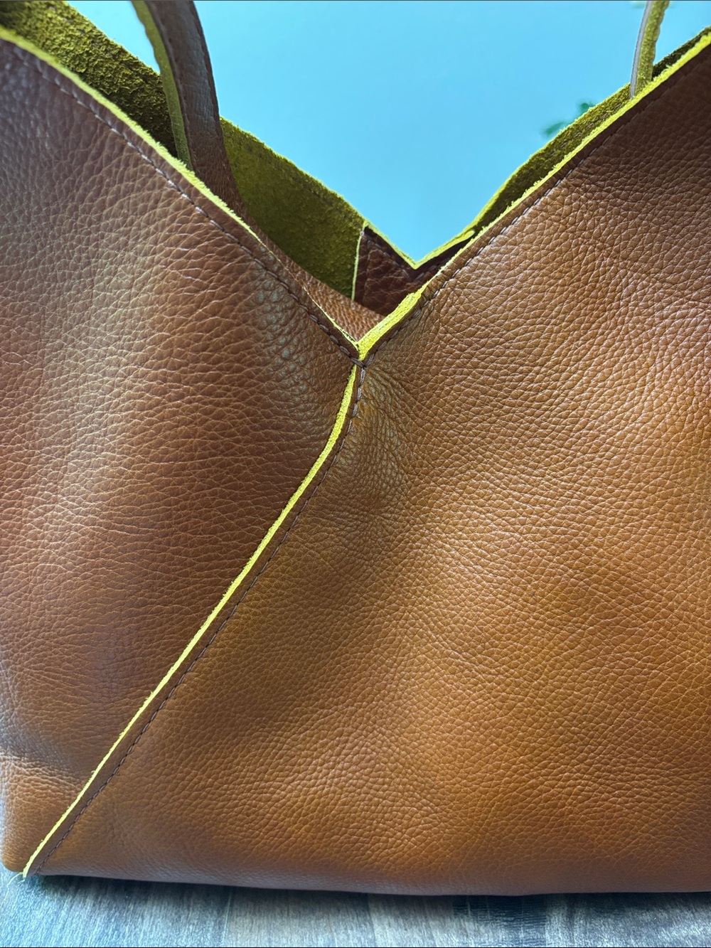 Portland Leather Large Naomi in Sienna leather. New never carried. - Picture 3 of 6
